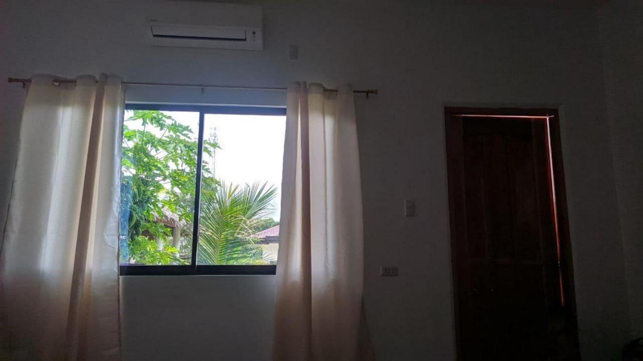 Funny Jellyfish Resort Moalboal Exterior photo